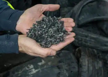 طرح توجیهی تولید لاستیک بازیافتی