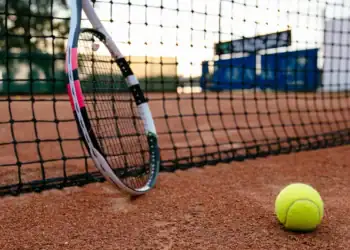 طرح توجیهی احداث زمین تنیس