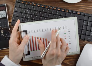 بهبود مدیریت مالی کسب و کارهای کوچک