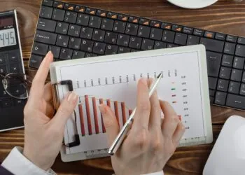 بهبود مدیریت مالی کسب و کارهای کوچک