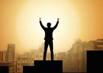 چگونه از سیستم های انگیزشی برای افزایش وفاداری کارکنان بهره ببریم؟