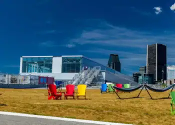 طرح توجیهی احداث مجتمع گردشگری