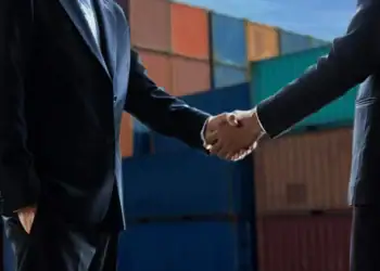 نقش توافقات تجاری دوجانبه ایران و کشورهای منطقه در افزایش صادرات