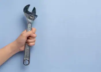 چگونه با تعمیر و نگهداری پیشگیرانه، هزینه ها را کاهش دهیم؟