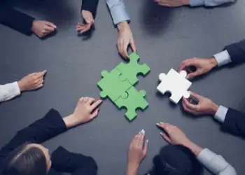 ایجاد فرهنگ بازخورد سازنده در سازمان