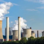 بررسی وضعیت تولید و مصرف برق در سال ۱۴۰۴