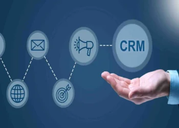 سیستم‌های CRM و مزایای آن‌ها