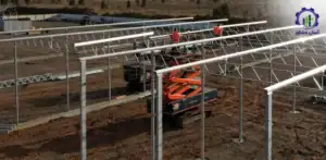 بررسی تجهیزات و تأسیسات احداث گلخانه هیدروپونیک