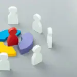 تاثیر مدل‌های رهبری بر عملکرد سازمانی