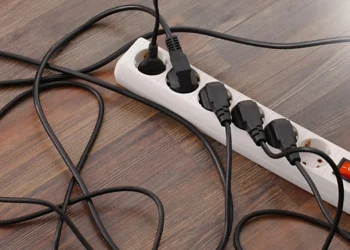 طرح توجیهی تولید انواع چند راهی برق