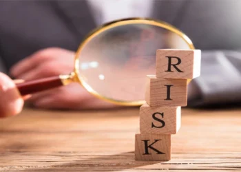 نقش مطالعات بازار در کاهش ریسک سرمایه گذاری صنعتی