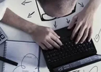 ارائه پیشنهاد سرمایهگذاری به سرمایهگذاران نهادی